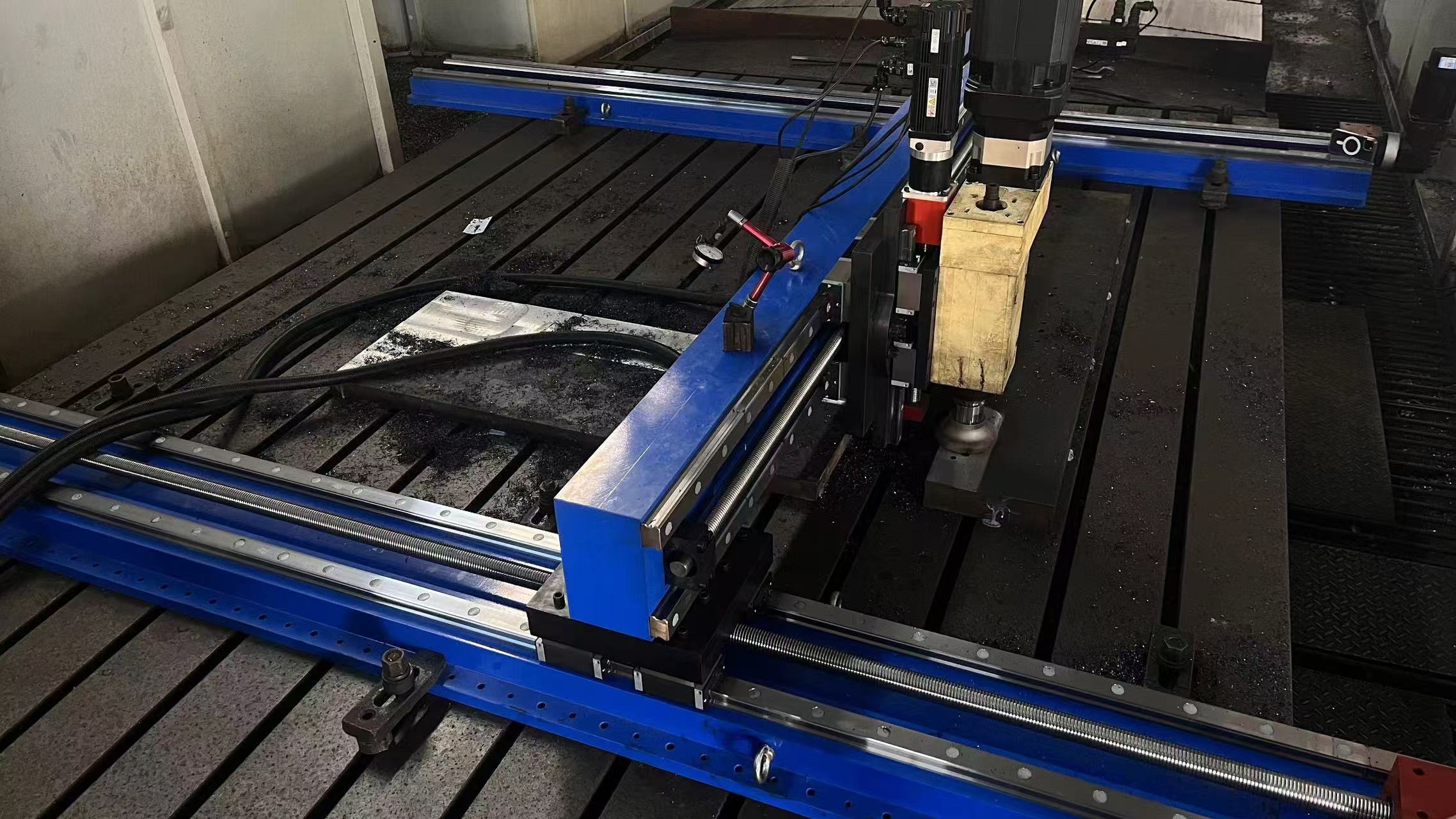 Thai Customers Test and Inspect Xinda Machine Tool Products